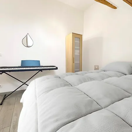 De L'orme Maison Lumineuse Avec Jardin * Voinsles